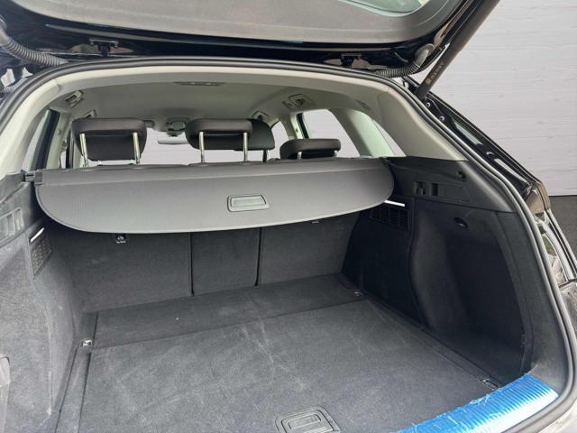 AUDI Q5 35 TDI S tronic Business