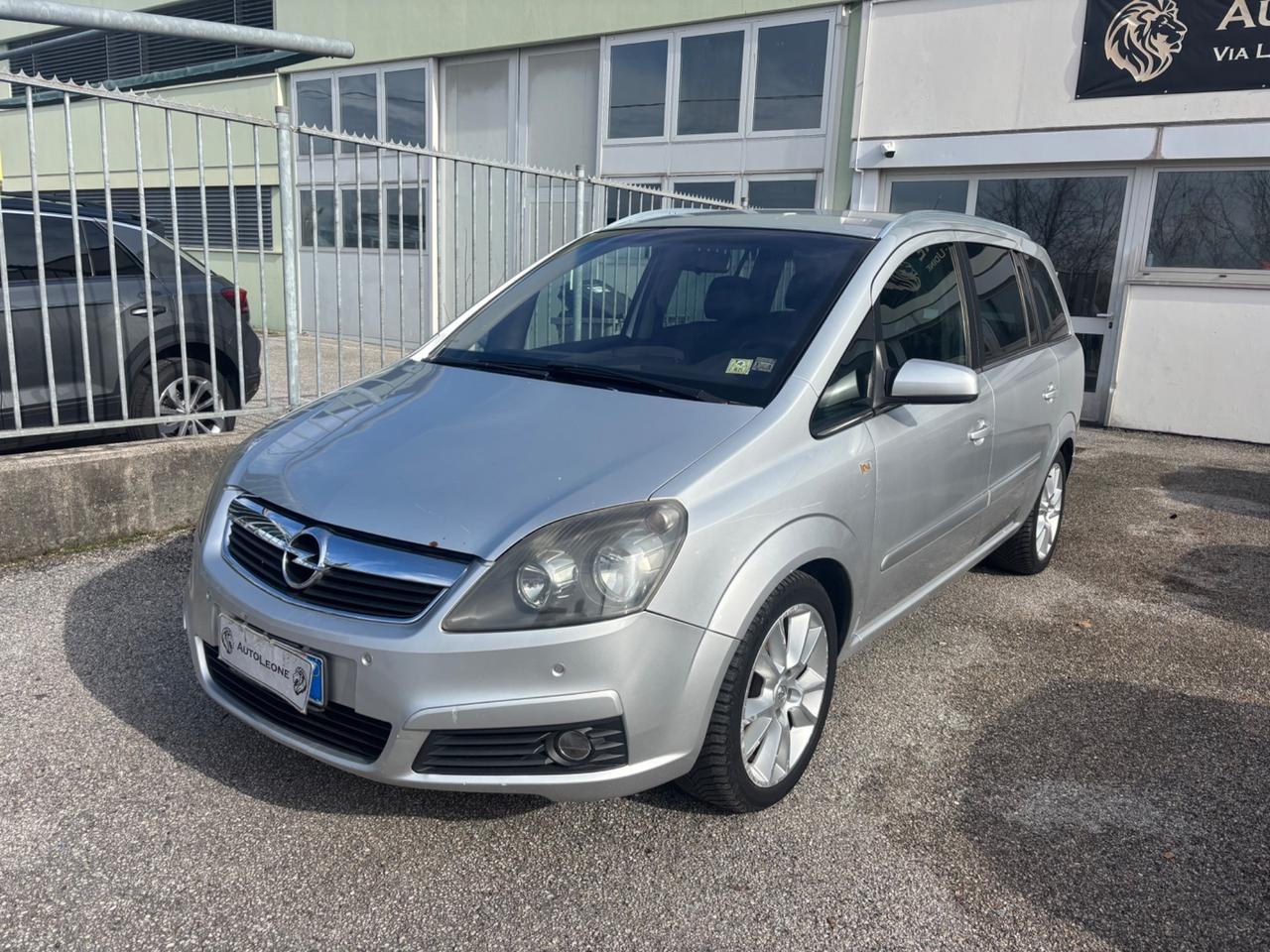 Opel Zafira 1.9 CDTI 101CV Cosmo