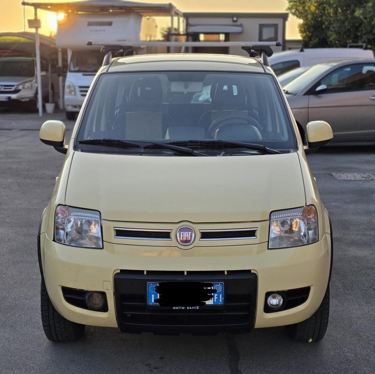 Fiat Panda 1.3 MJT 16V DPF 4x4 Climbing
