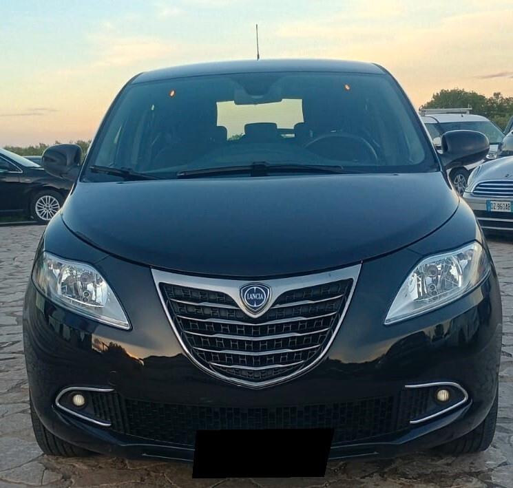 Lancia Ypsilon 1.2 69 CV 5 porte GPL Ecochic Gold
