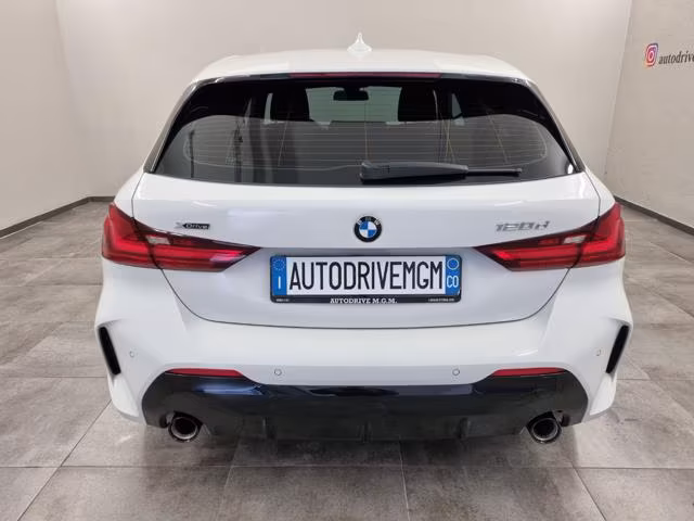 BMW 120 d xDrive 5p. Msport