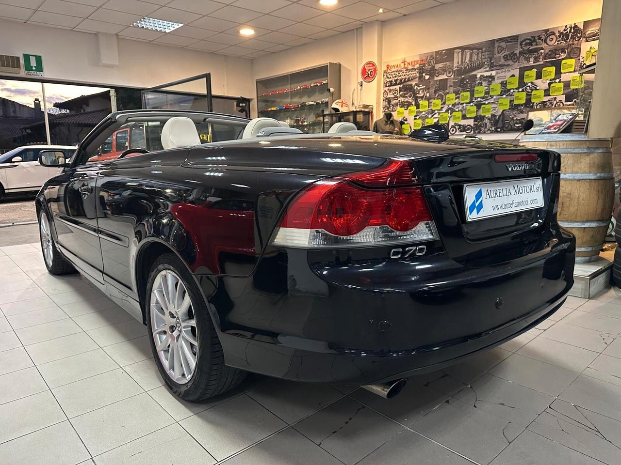 Volvo C70 2.4 D5 20V aut. Momentum TENUTA BENISSIMO