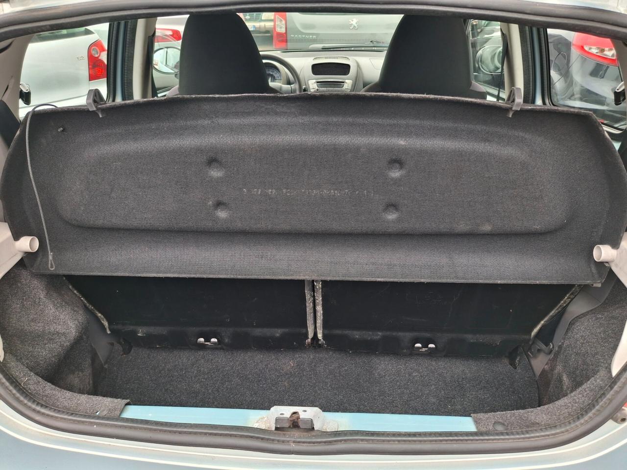 Toyota Aygo 1.0 12V VVT-i 5 Porte-NEOPATENTATI-