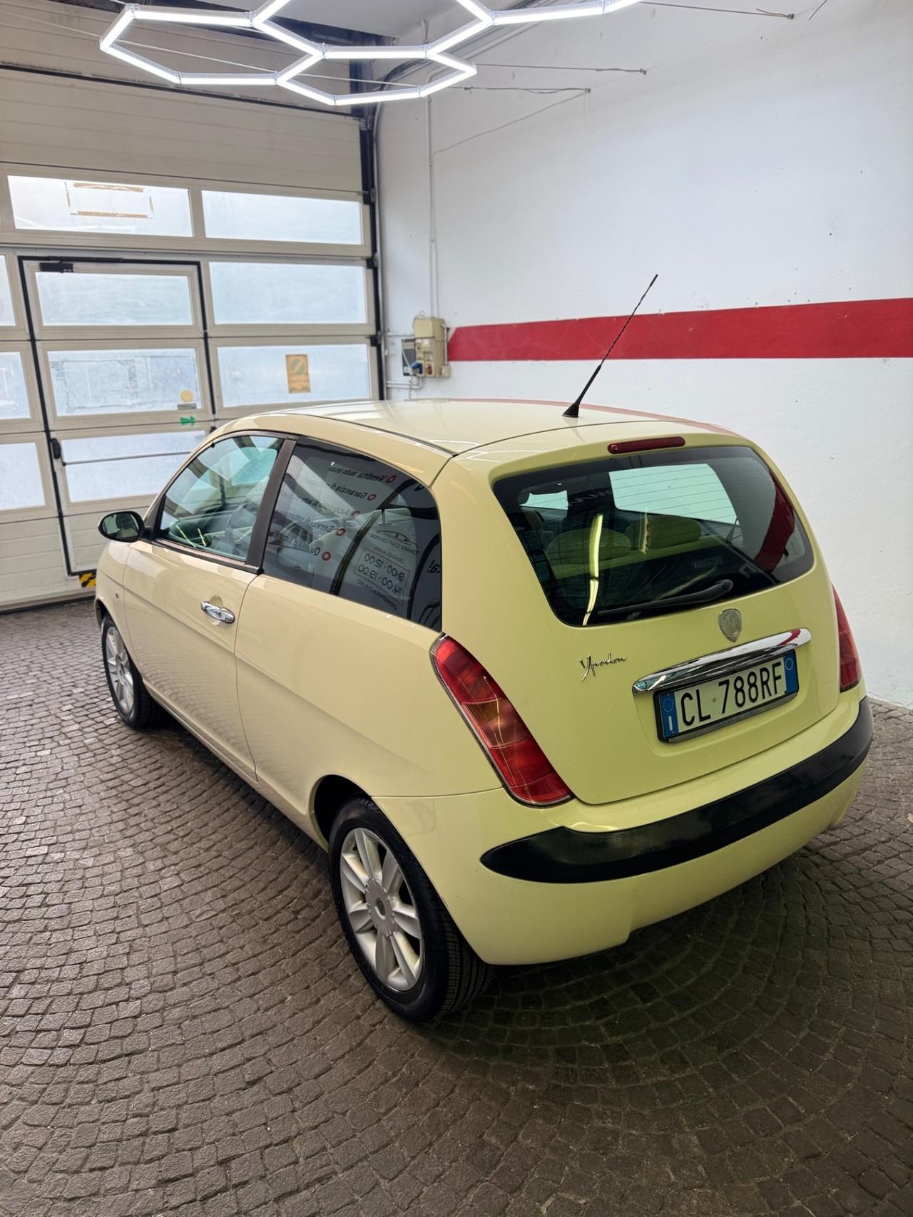 Lancia Ypsilon 1.2