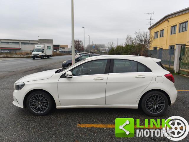 MERCEDES-BENZ A 180 d Premium