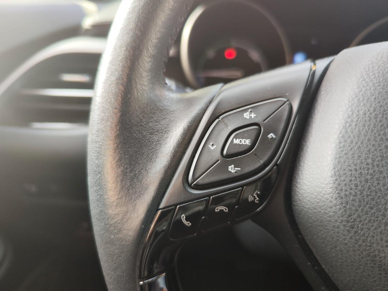 Toyota C-HR Hybrid Business NO OBBL. FINANZ.