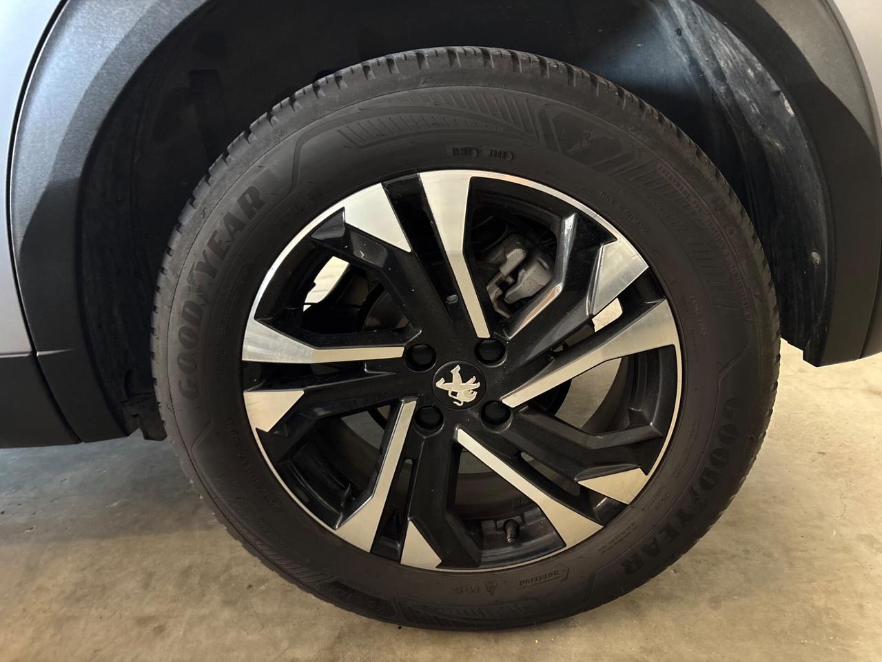 Peugeot 2008 1.5 Bluehdi AUT. GT LINE