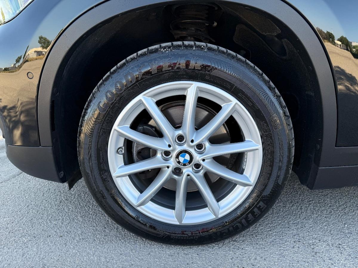 BMW - X1 - sDrive18d Business Advantage