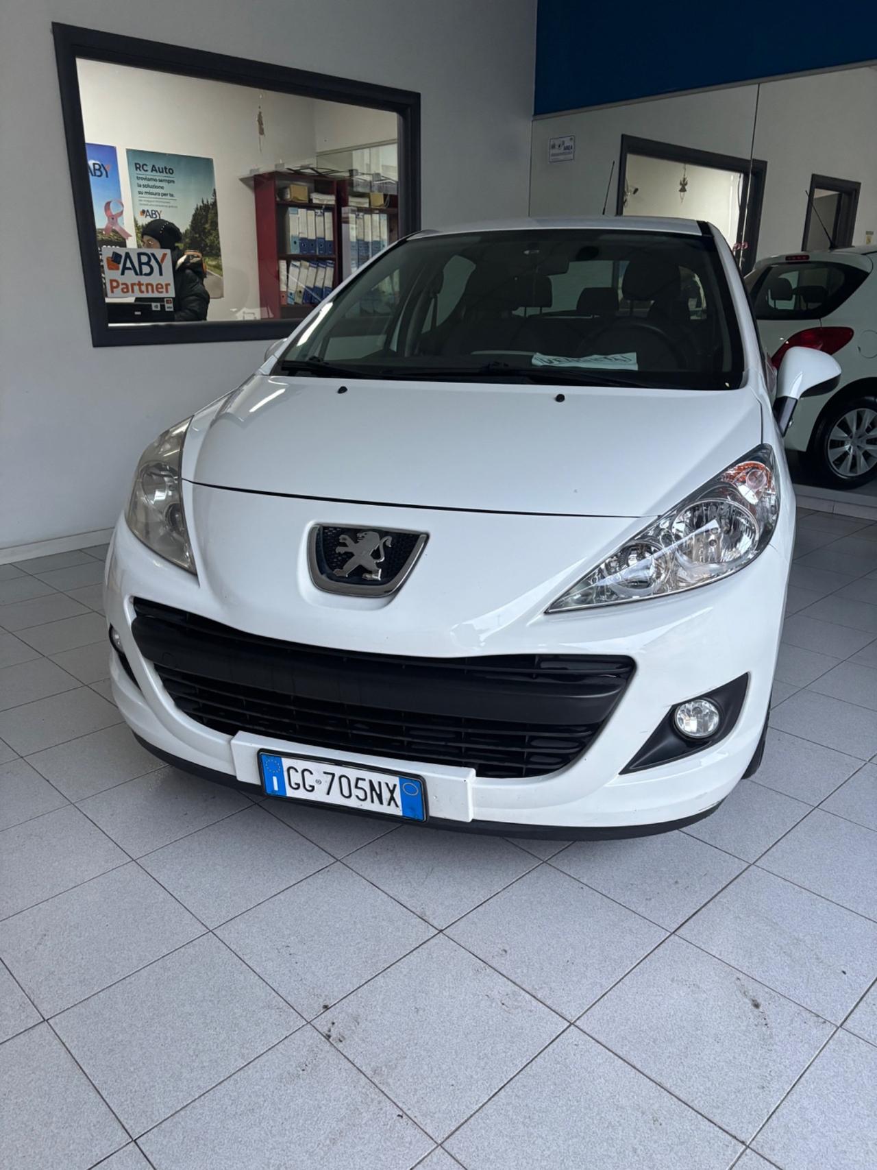 Peugeot 207 Plus 1.4 8V 75CV 5p. ECO GPL