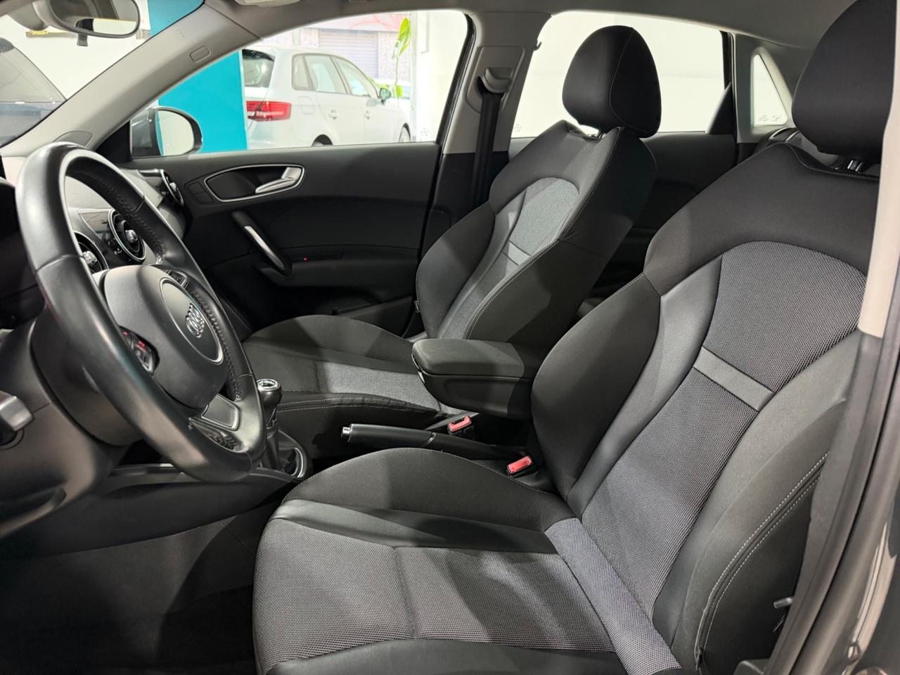 AUDI A1 2015 DIESEL * S LINE *MANUALE