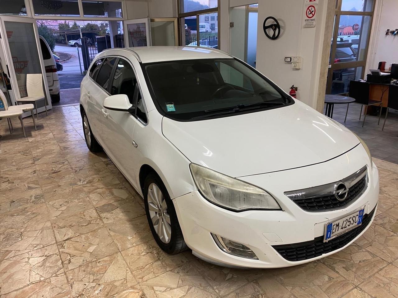 Opel Astra 1.7 CDTI 110CV Sports Tourer Elective