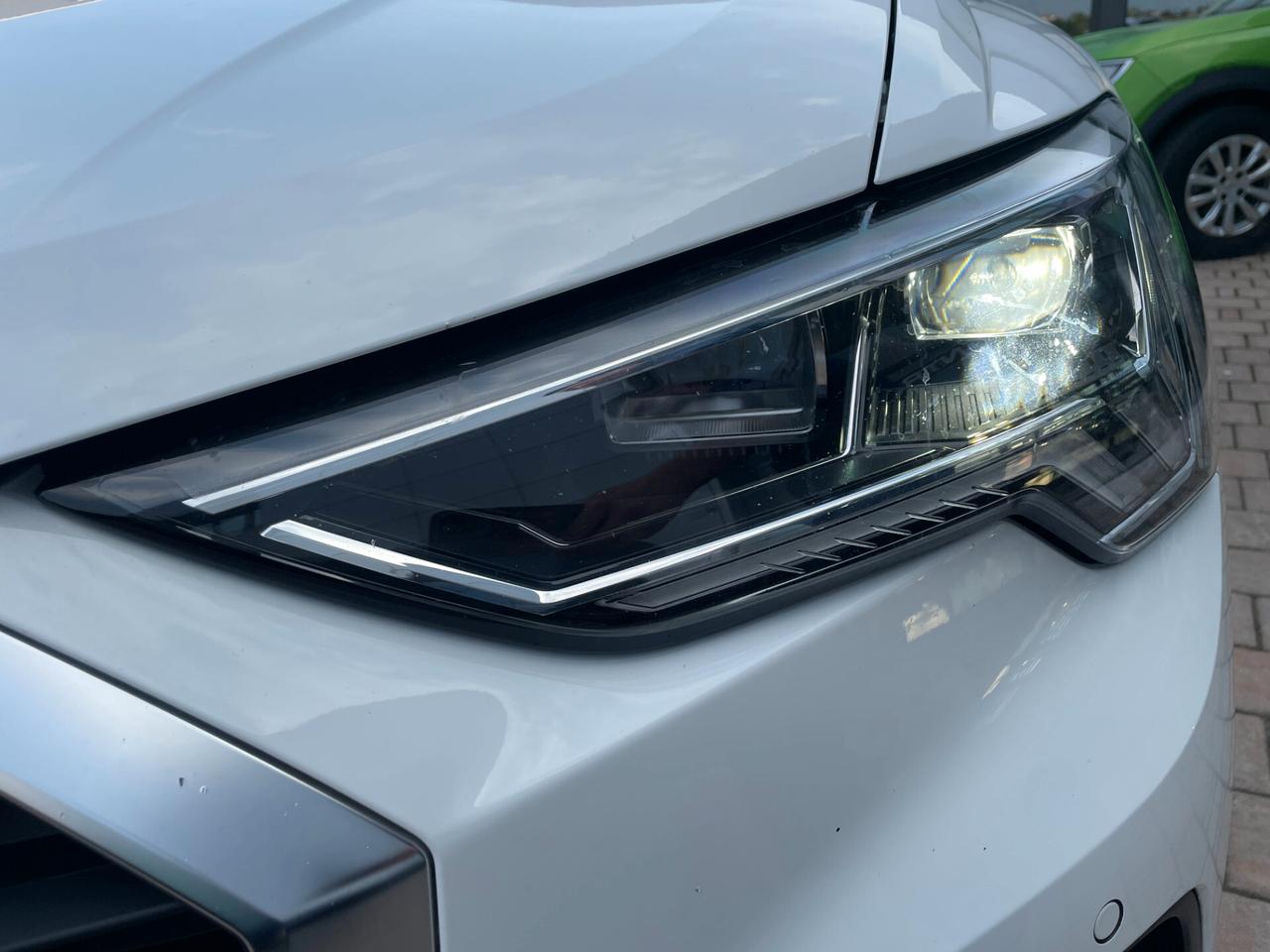 Audi Q3 45 TFSI e S tronic Business