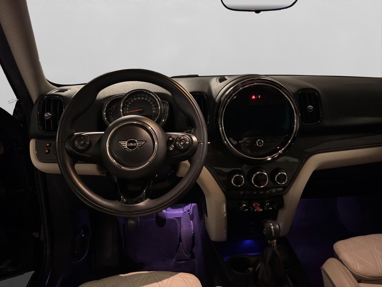 Mini Cooper Countryman 1.5 Hype 136cv