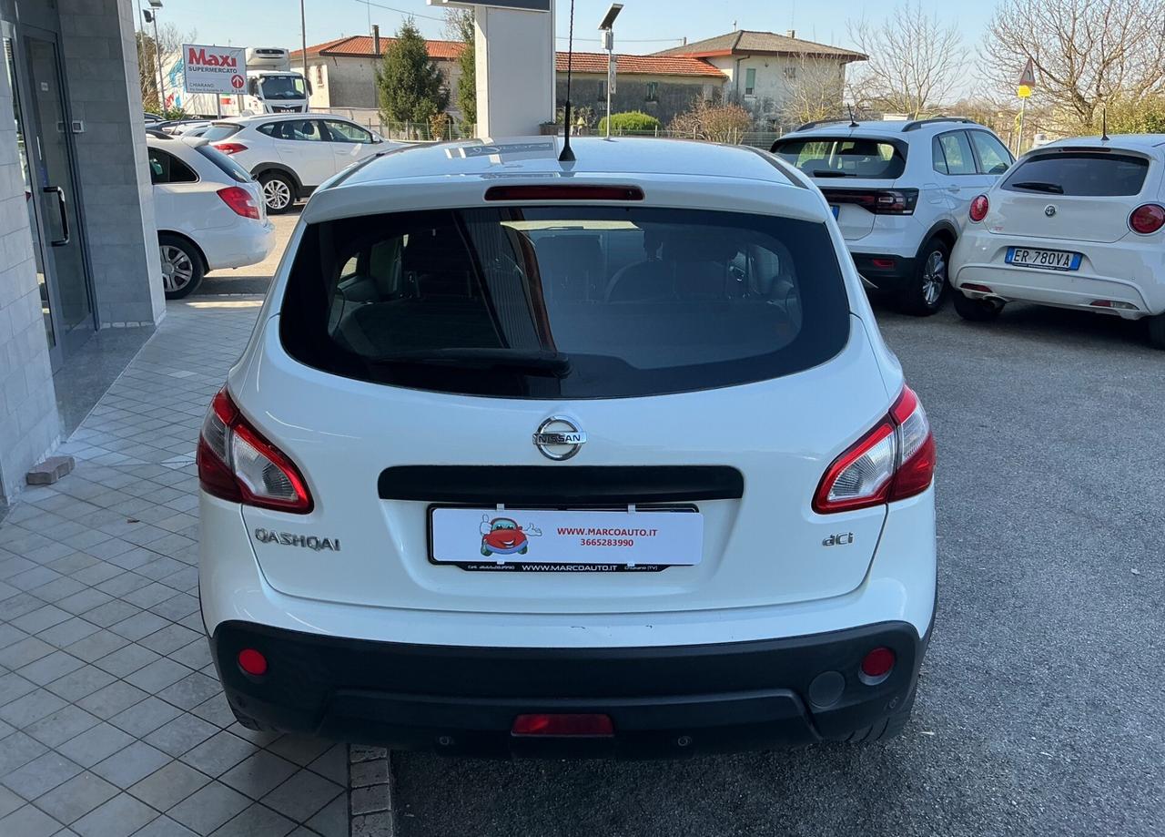 Nissan Qashqai 1.5 dCi DPF Tekna