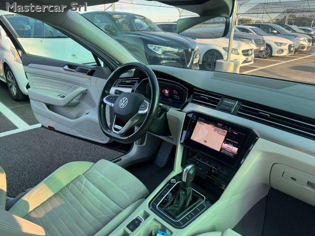 VOLKSWAGEN Passat Variant 2.0 TDI Executive 4motion 200cv DSG - GE693CC
