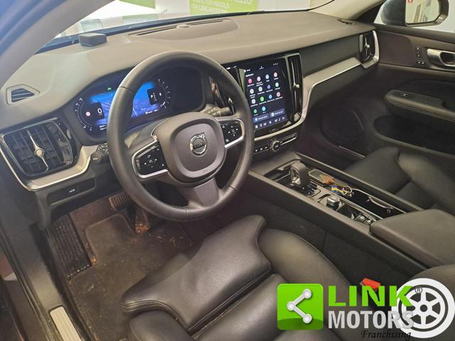 VOLVO V60 Cross Country 2.0 B4 D 211H 195 MHEV HYBRID PLUS AWD AUTOMATICA
