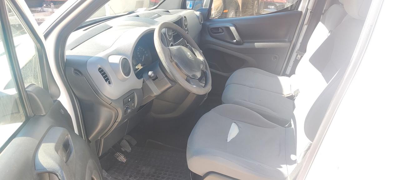 Peugeot Partner 3 Posti 1.6HDI