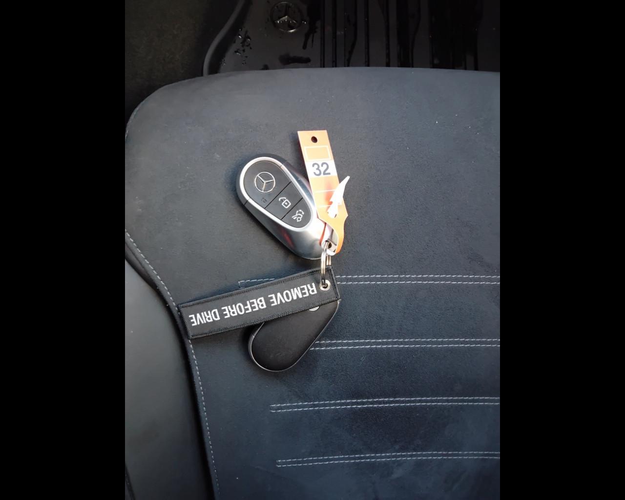 Mercedes-Benz GLC Coupe - C254 - GLC Coupe 300 de phev AMG Line Premium 4m