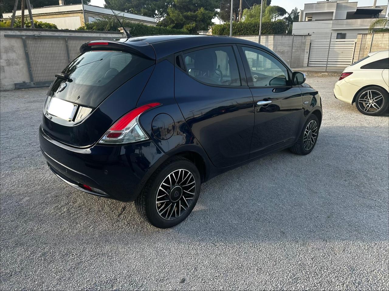 Lancia Ypsilon 1.3 MJT 16V 95 CV 5 porte S&S Mya