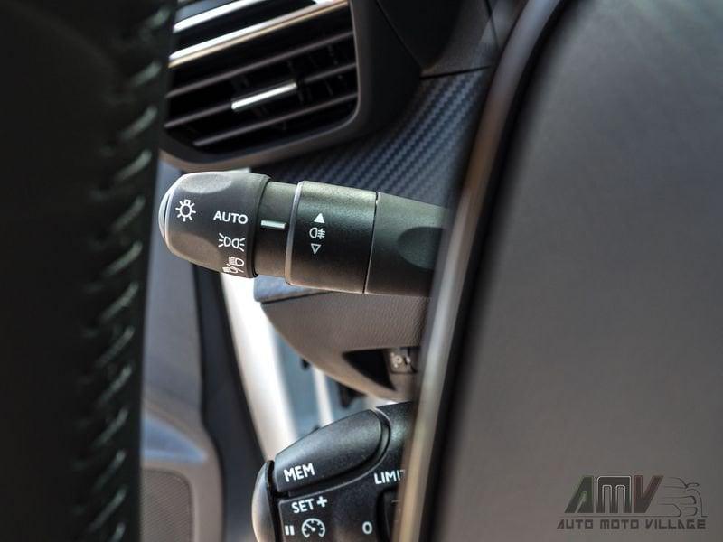 Peugeot 208 PureTech 100 Stop&Start 5 porte Style Km0