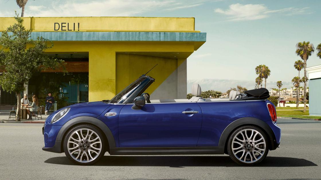 MINI Mini IV F57 2018 Cabrio - Mini Cabrio 1.5 Cooper auto