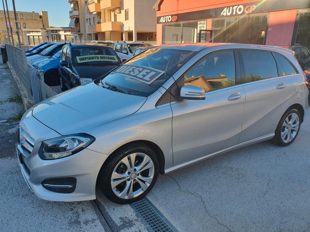 Mercedes-benz B 180 CDI 109cv sport 2015