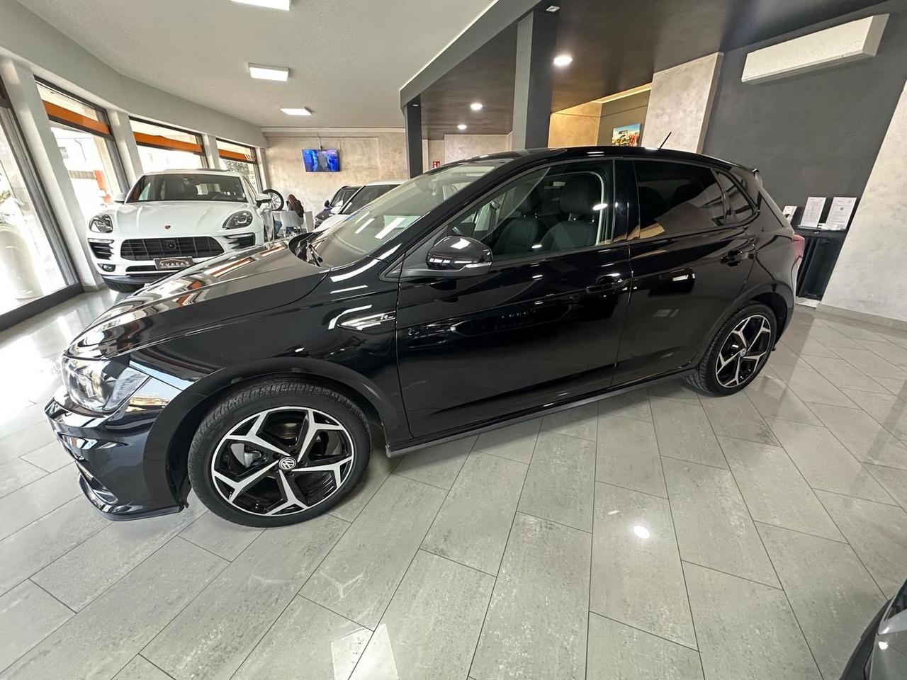 Volkswagen Polo R Line NEOPATENTATI 1.0 MPI #7374