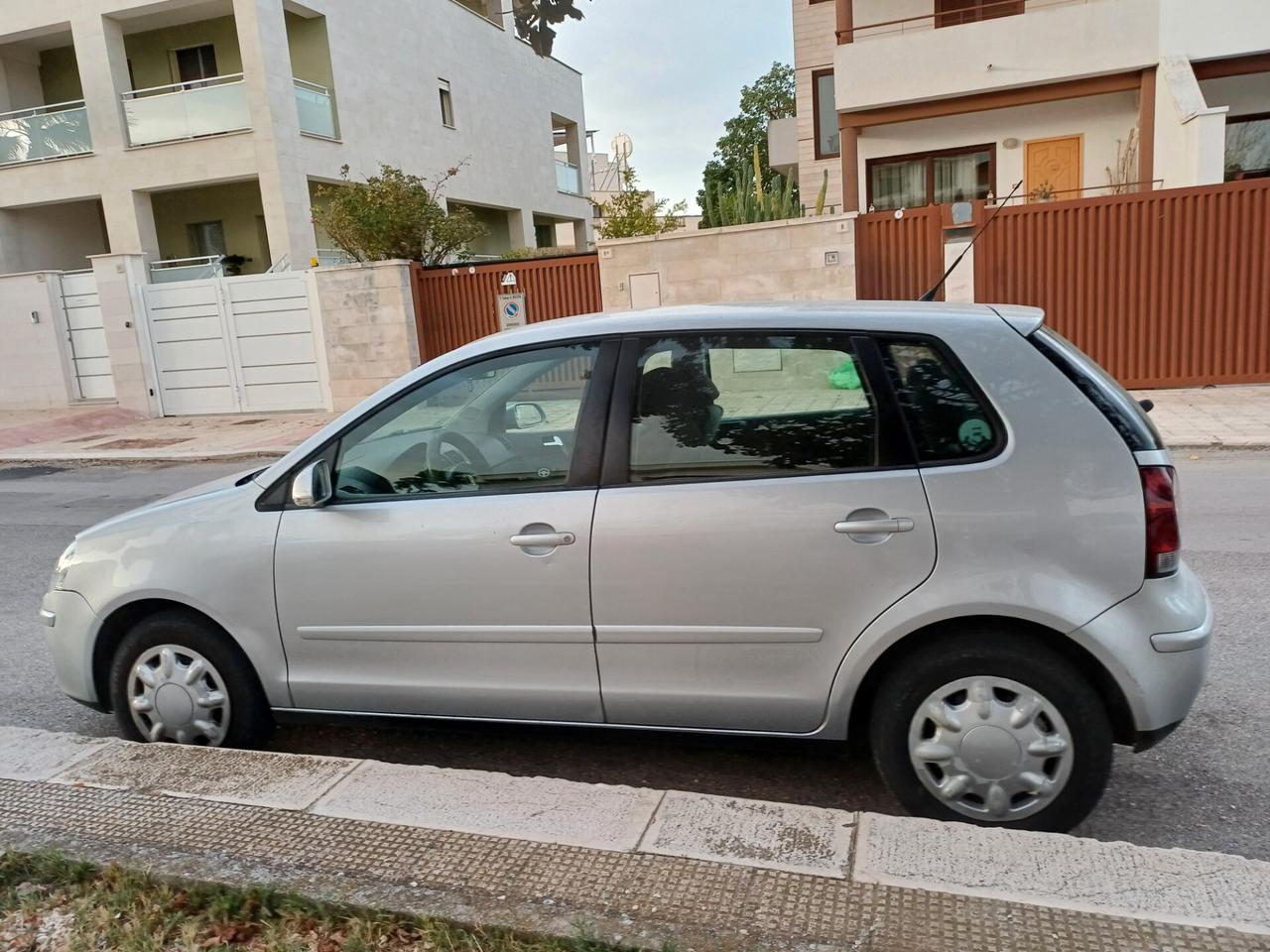 Volkswagen Polo 1.4/69CV TDI 5p. Comfortline