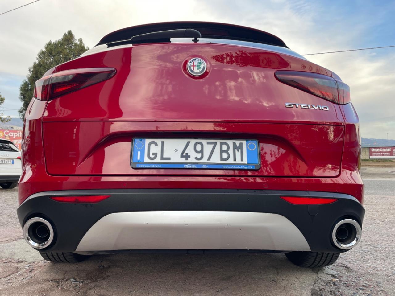 Alfa Romeo Stelvio 2.2 Turbodiesel 160 CV AT8 RWD Business