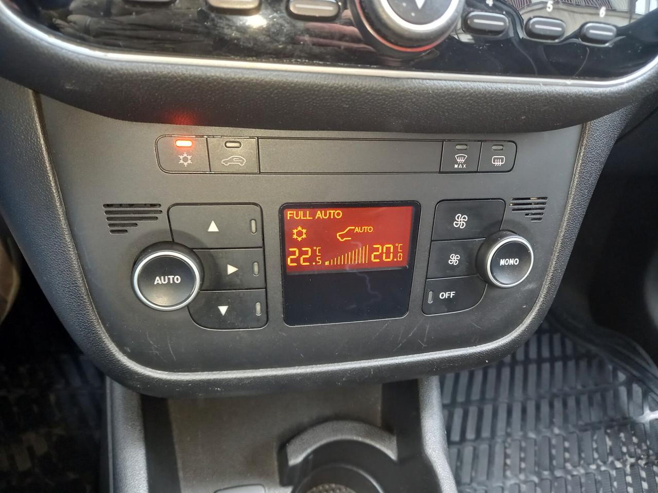 Fiat Punto 1.3 MJT II 75 CV 5 porte Lounge