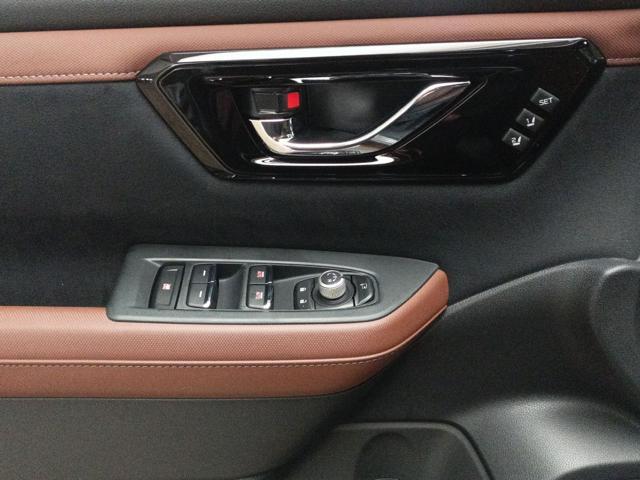 SUBARU Forester 2.0 e-Boxer MHEV CVT Lineartronic Premium