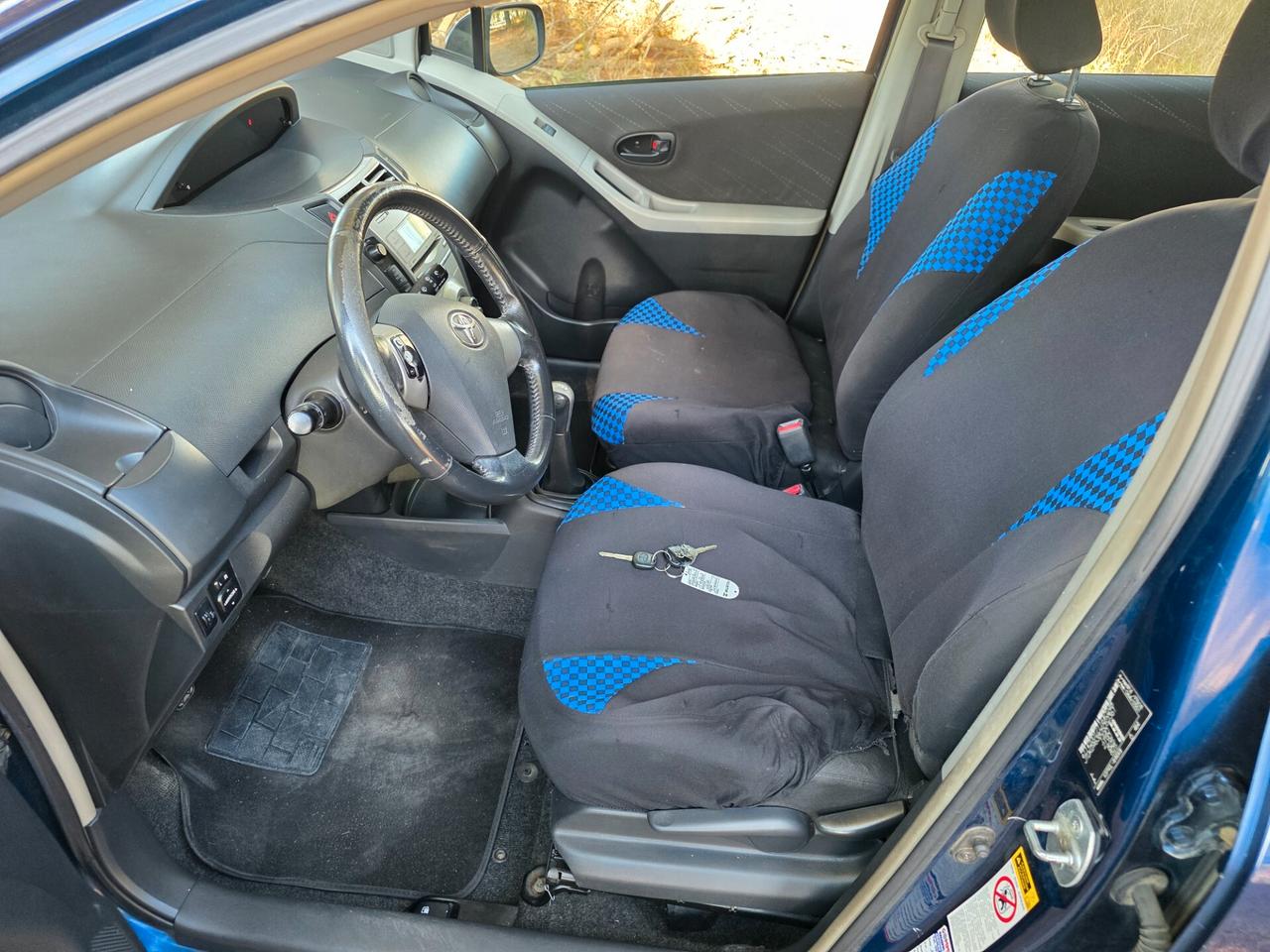 Toyota Yaris 1.0 BENZINA 5 PORTE SOL
