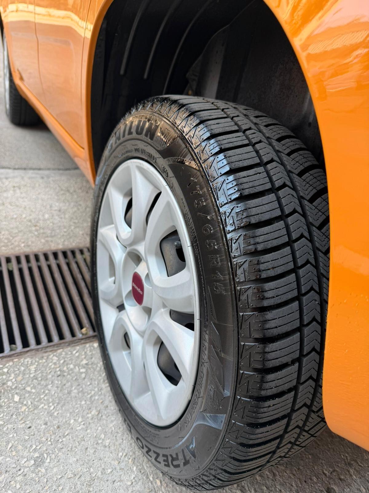 Fiat Panda 0.9 TwinAir Turbo Natural Power Lounge