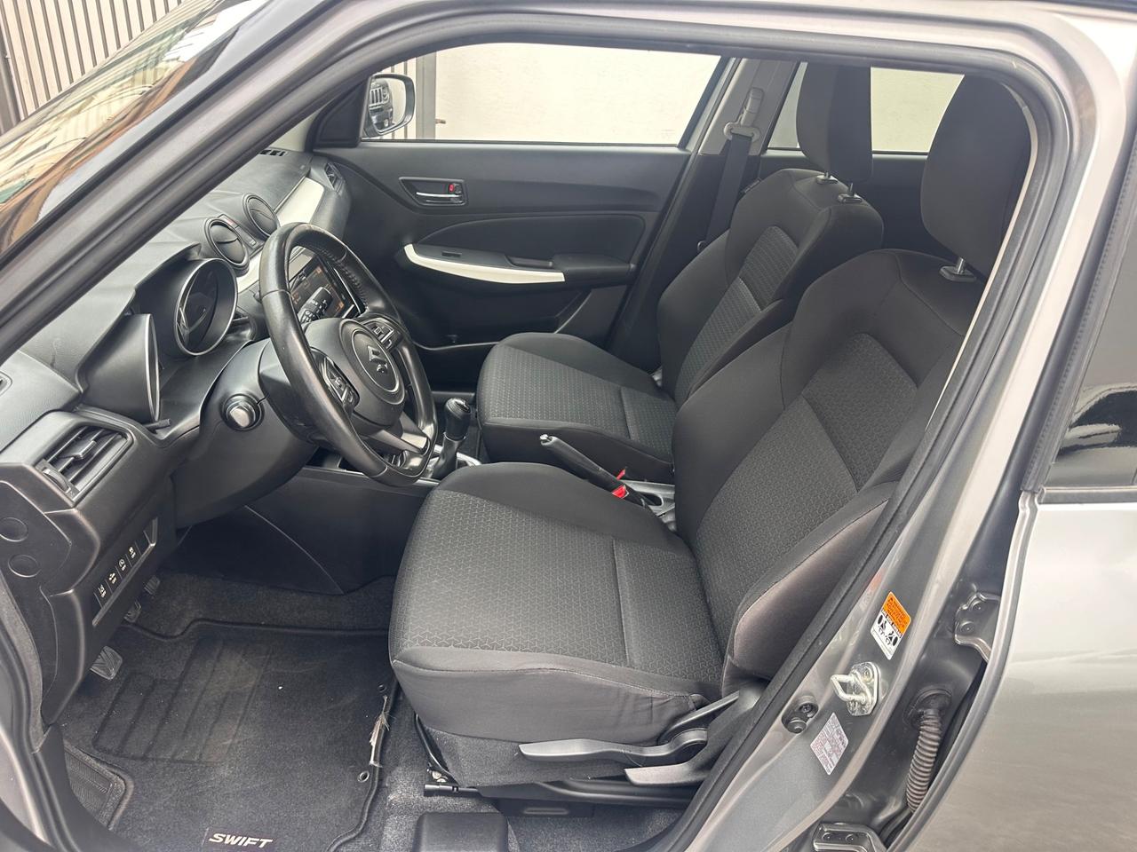 Suzuki Swift 1.0 Boosterjet Hybrid S