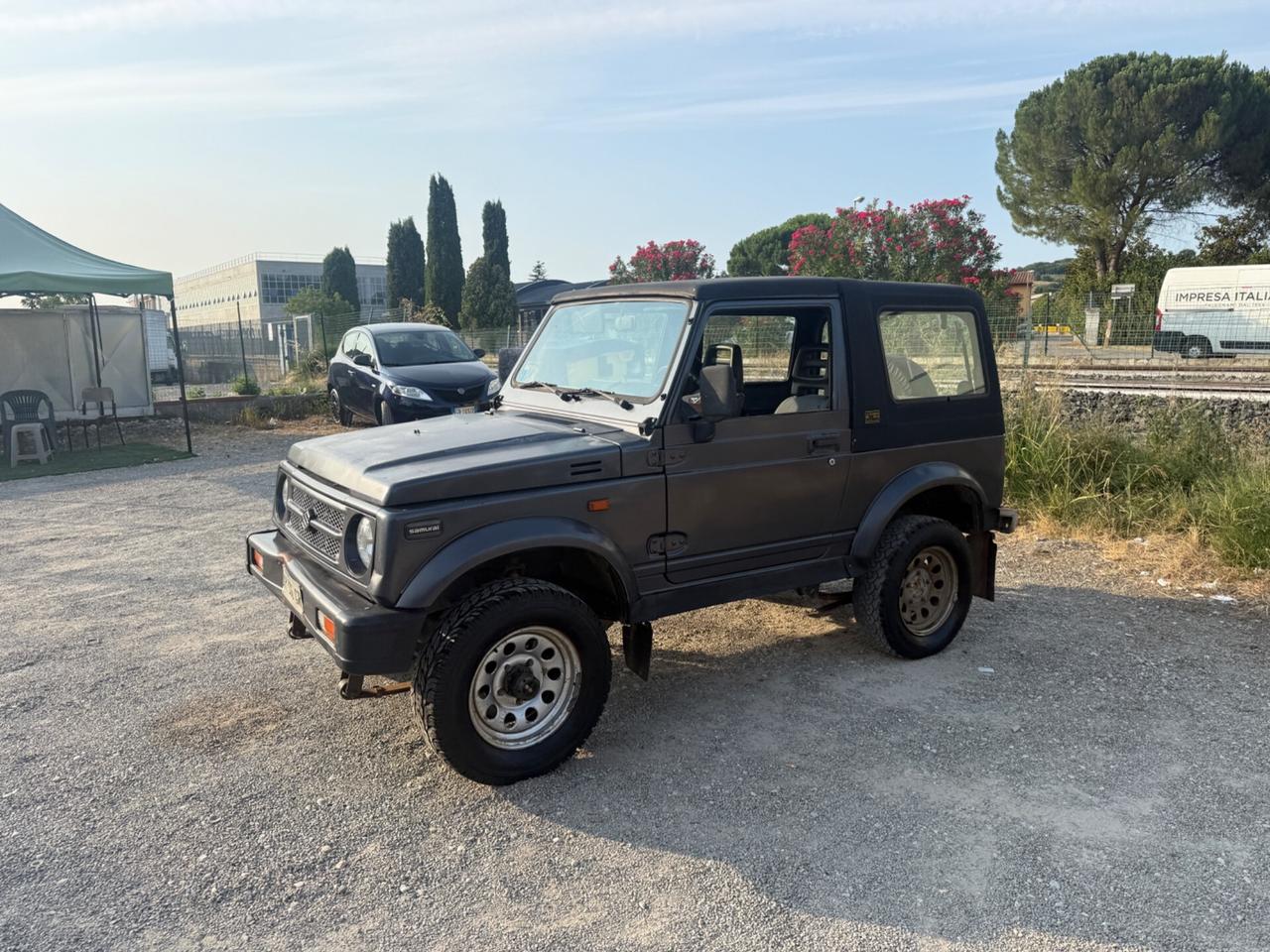Suzuki SJ Samurai 1.3i cat Cabriolet De Luxe