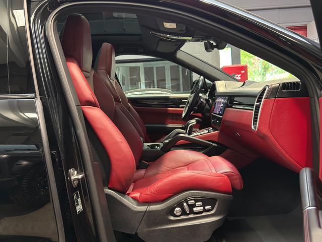 PORSCHE Cayenne Coupé 3.0 V6 E-Hybrid