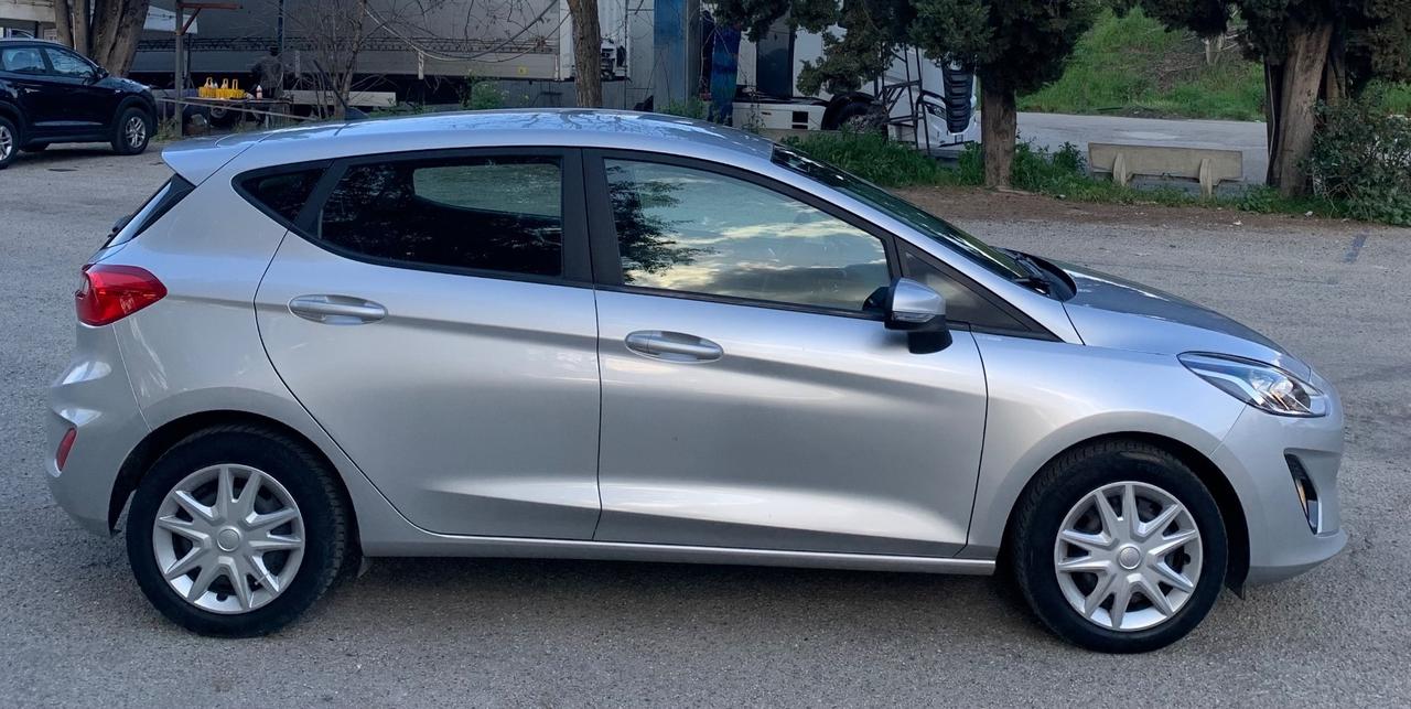 Ford Fiesta 1.5 EcoBlue 5 porte Vignale