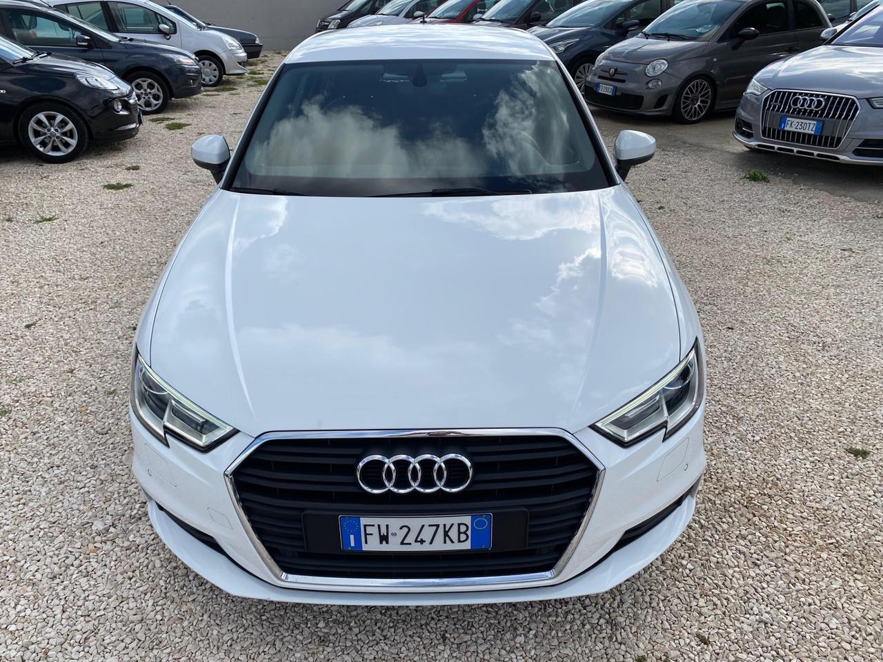 Audi A3 SPB 30 TDI S tronic Business IVA ESPOSTA