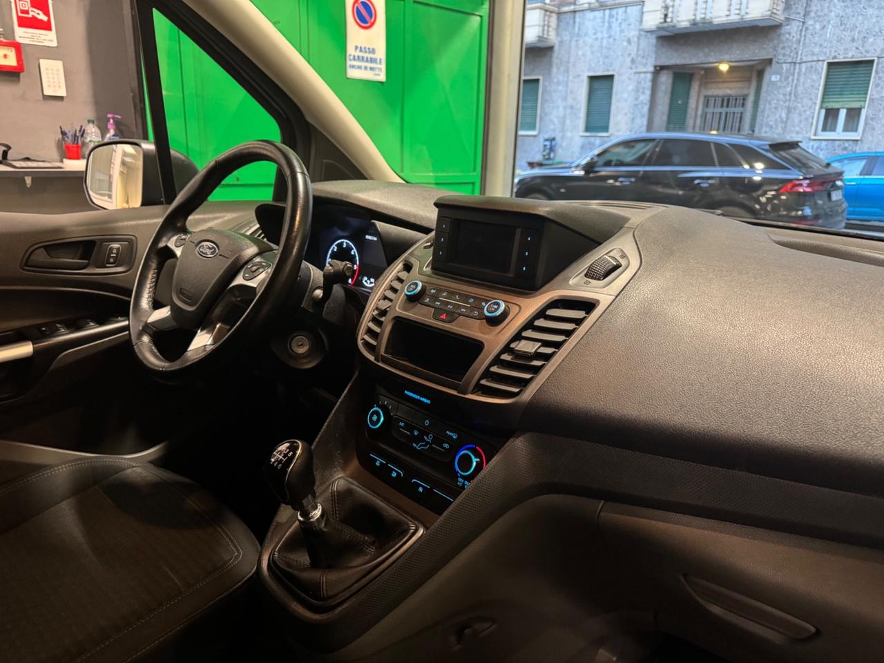 Ford Grand Tourneo 7 posti PREZZO REALE