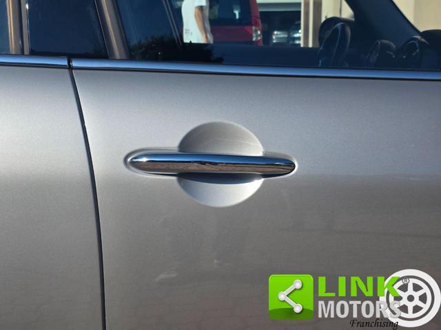 MINI Cooper 1.5 Cooper Essential 5 porte