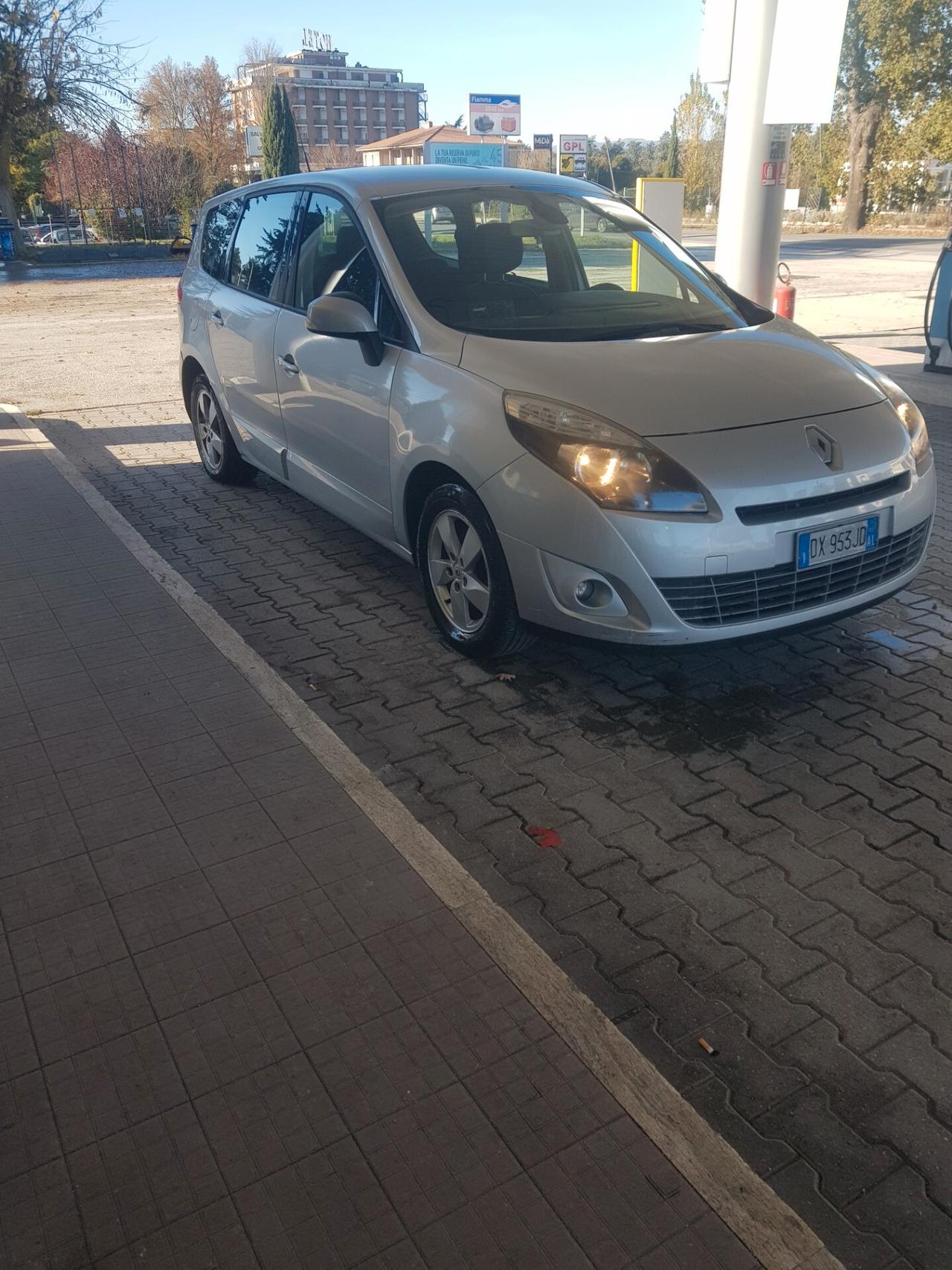 Renault Scenic Scénic 1.5 dCi 110CV 7 posti