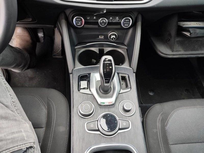 Alfa Romeo Stelvio 2.2 Turbodiesel 190 CV AT8 Q4 Business