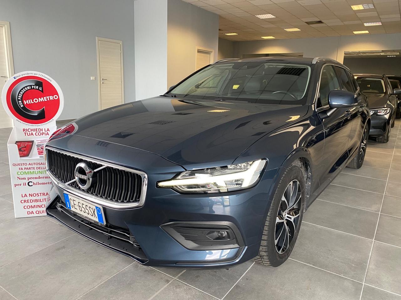 Volvo V60 B4 2.0 197 CV Geartronic Momentum Business Pro