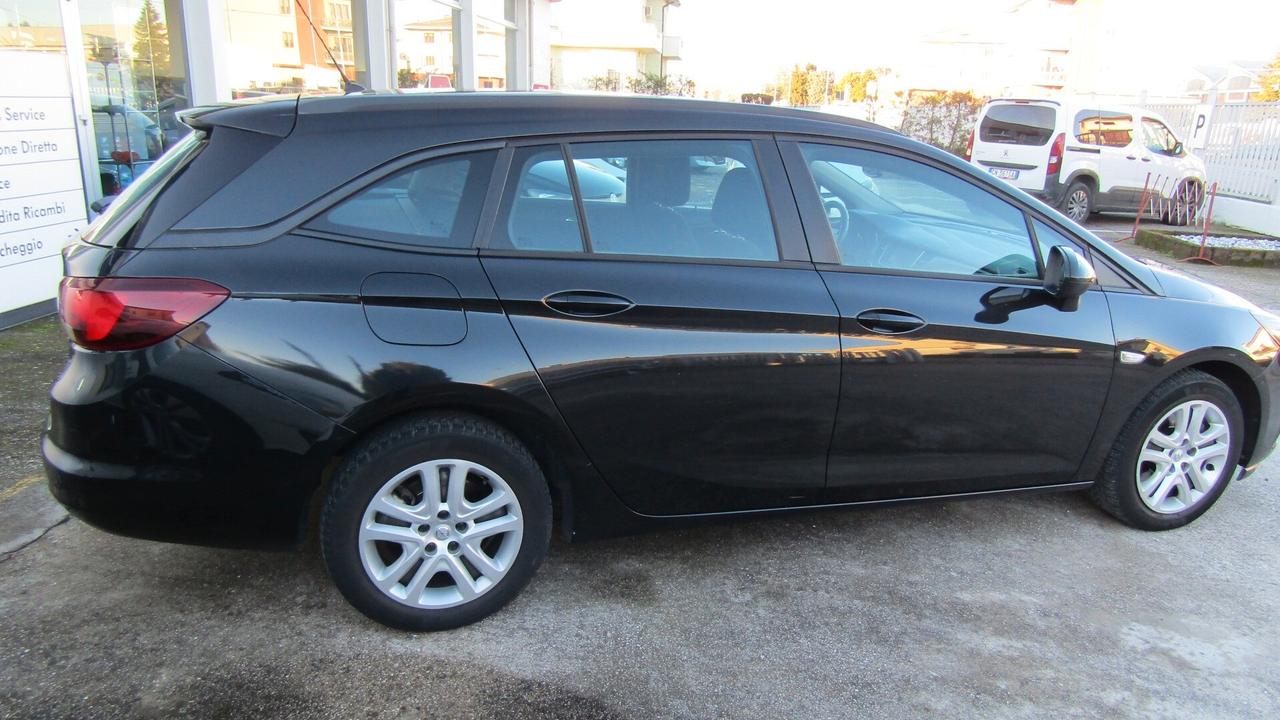 Opel Astra 1.6 CDTI 136CV EcoFLEX S&S Sports Tourer Cosmo