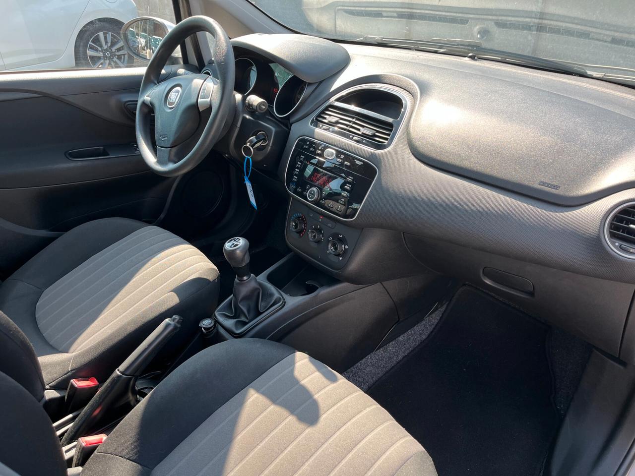 Fiat Punto 1.3 MJT II S&S 95 CV 5 porte Street