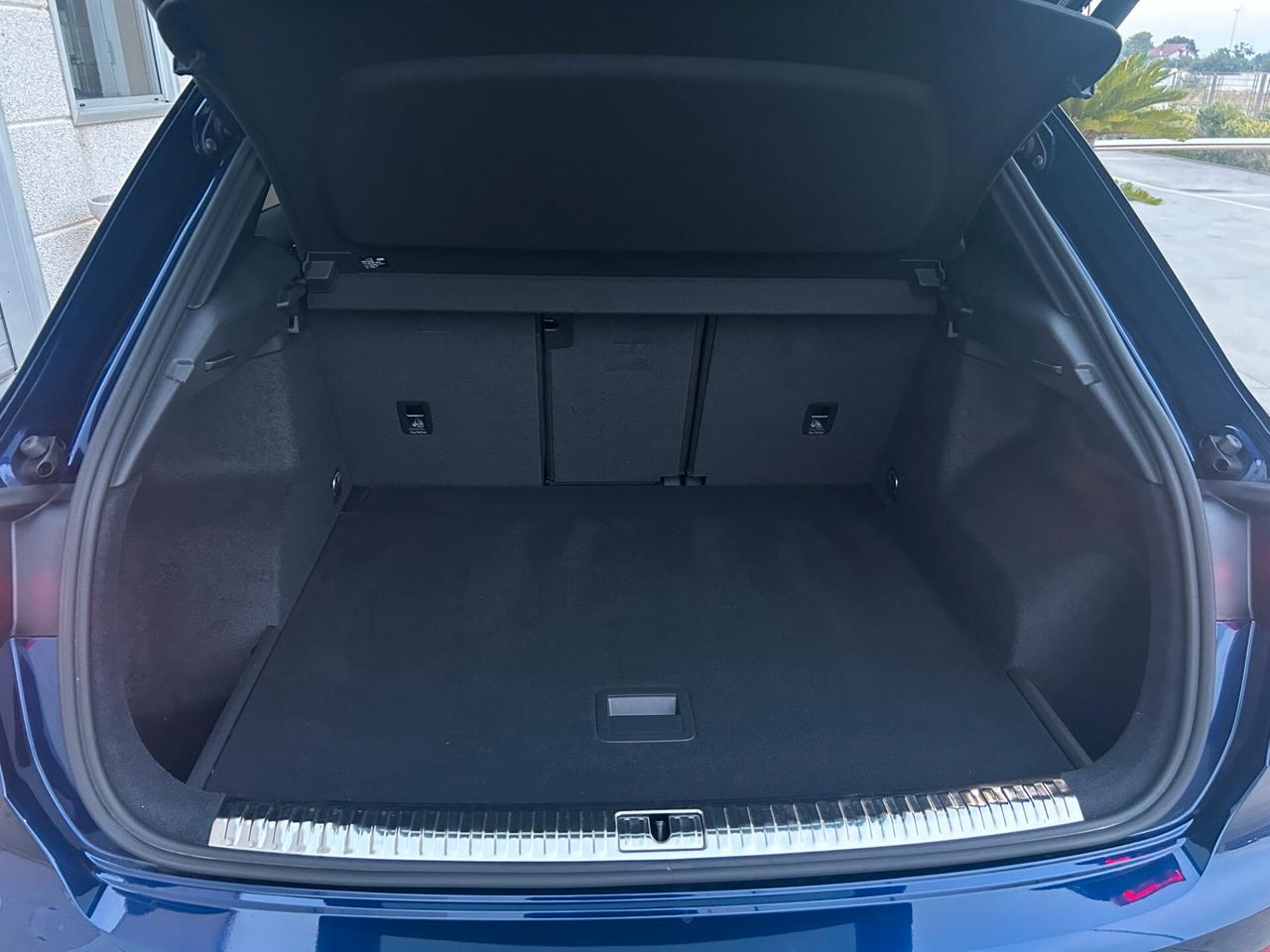 Audi Q3 35 TDI S line edition