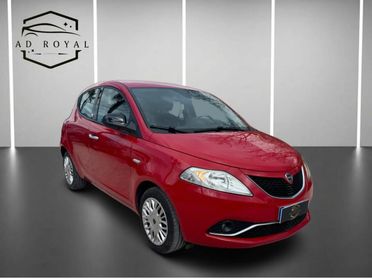 Lancia Ypsilon 1.2 69 CV 5 porte GPL Ecochic Gold 10/2017