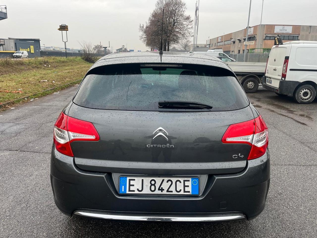 Citroen C4 1.4 VTi 95