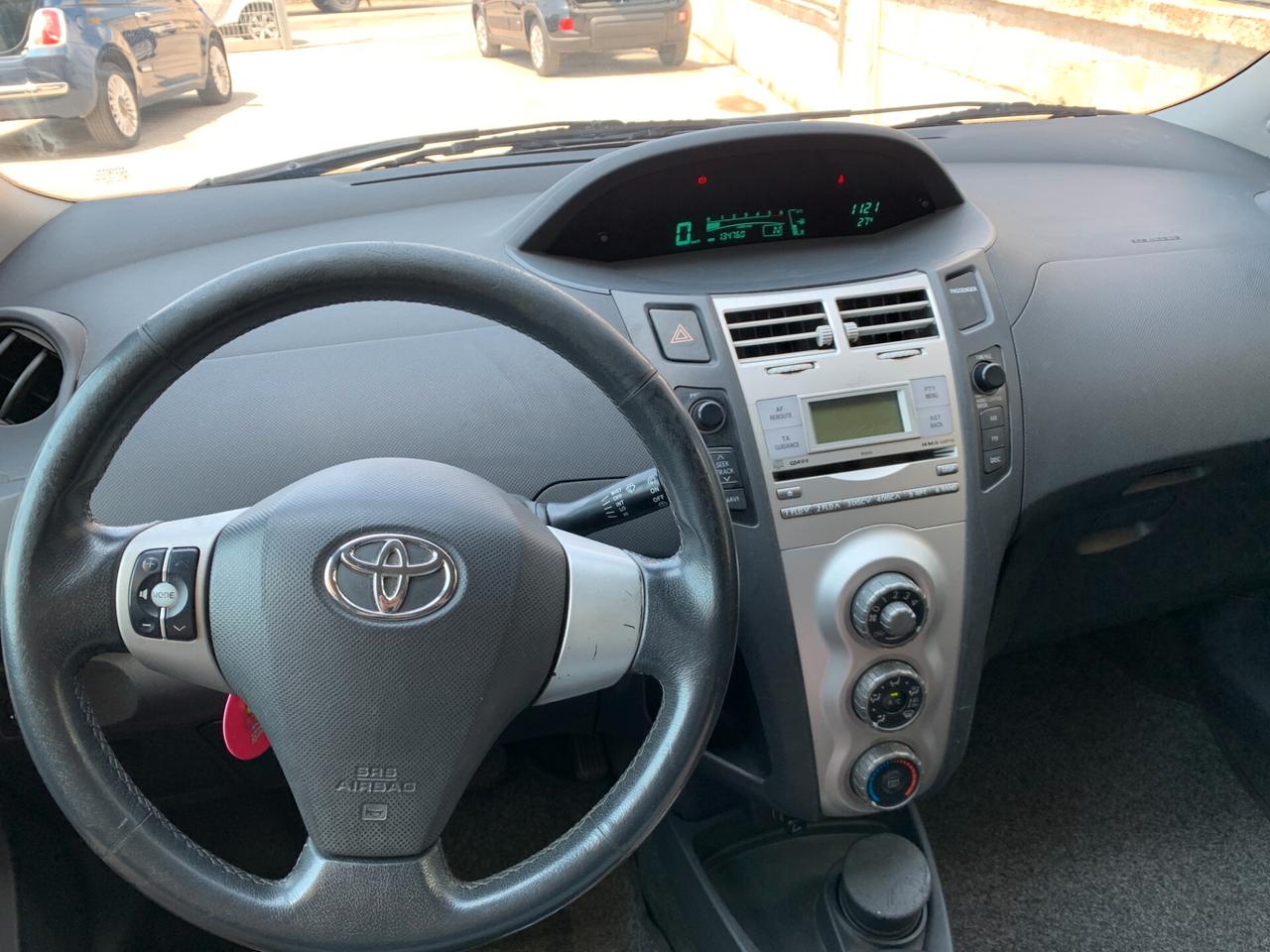 Toyota Yaris 1.4 Diesel 90CV AUTOMATICA