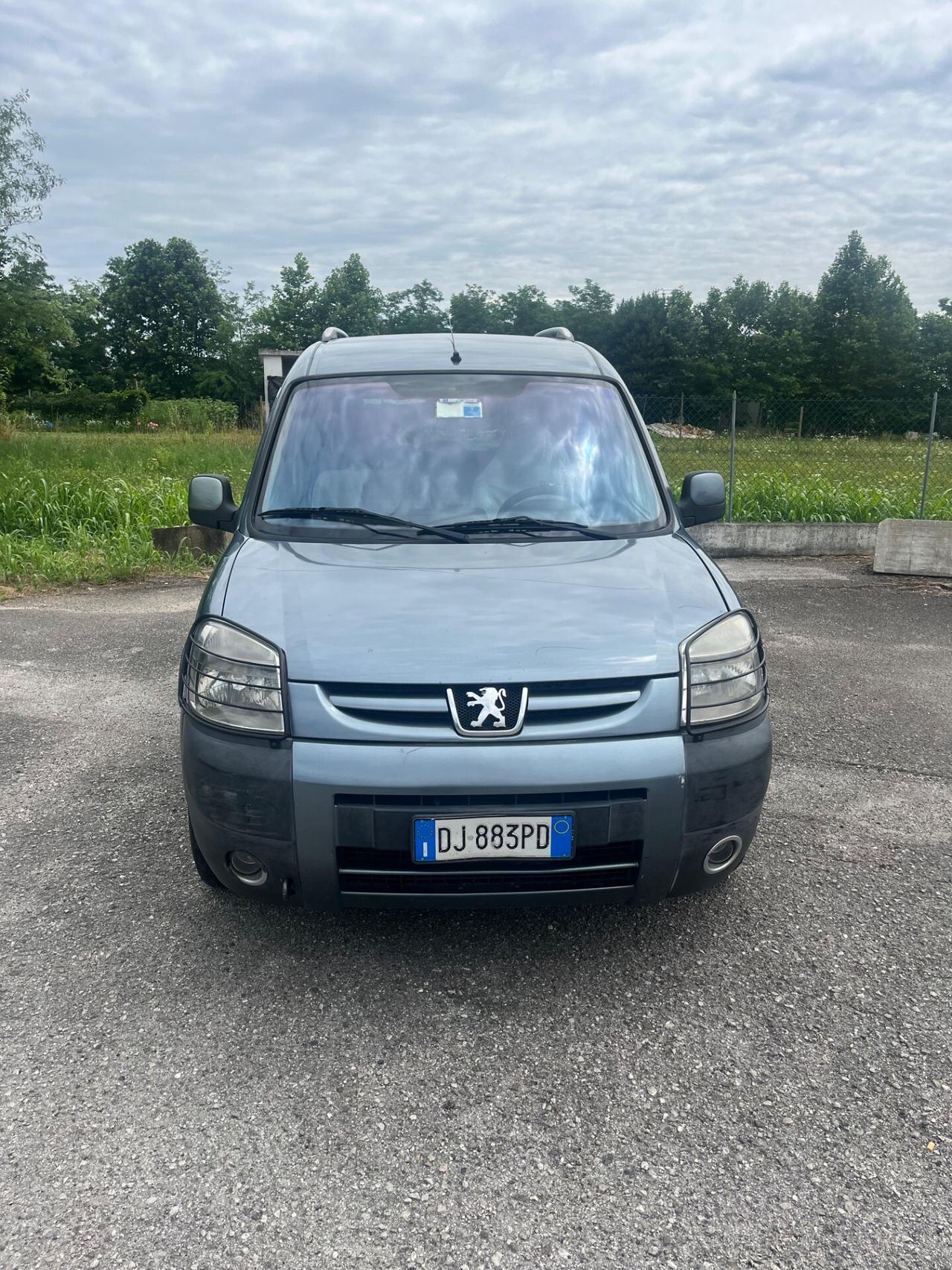Peugeot Ranch 1.6 HDi 5p. Totem